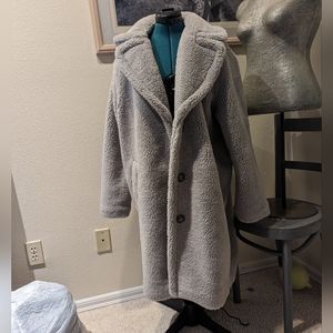 Gap fuzzy coat